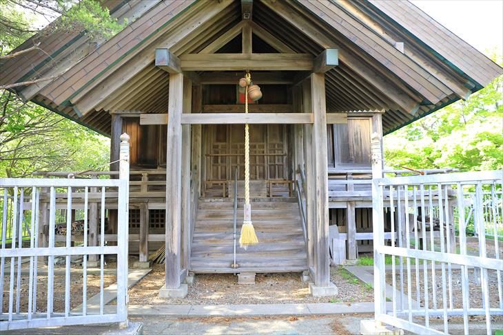 高島稲荷神社  社殿