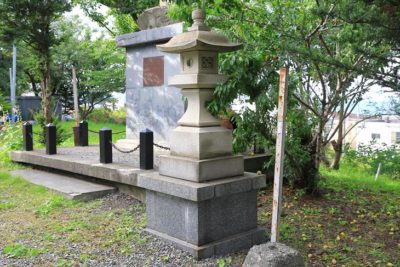 豊足神社 石灯籠