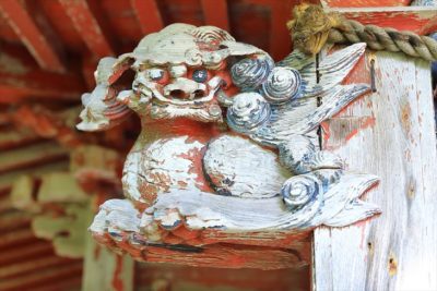 津古丹稲荷神社 阿吽の獅子像