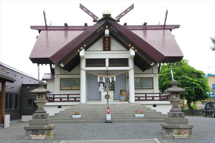 苗穂神社 社殿