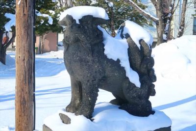 苗穂神社の狛犬様 冬