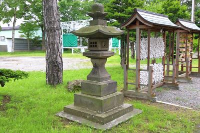 丘珠神社 石灯籠
