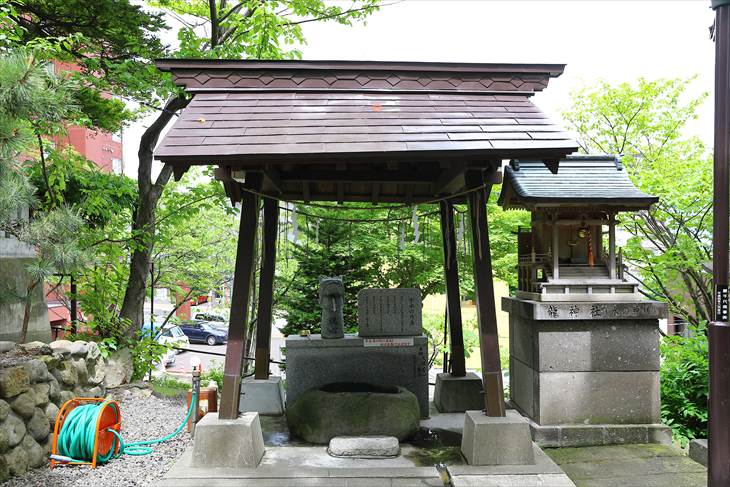 手稲神社の手水舎