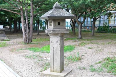 江南神社 石灯籠