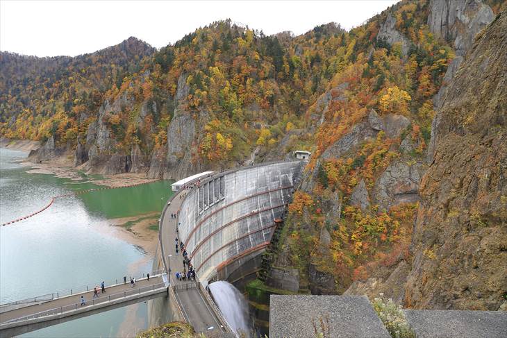 豊平峡ダムの紅葉