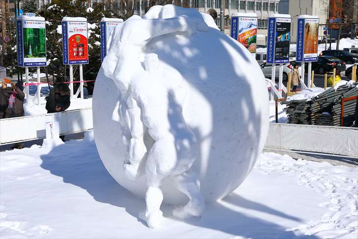 さっぽろ雪まつり・大通公園11丁目・国際雪像コンクール